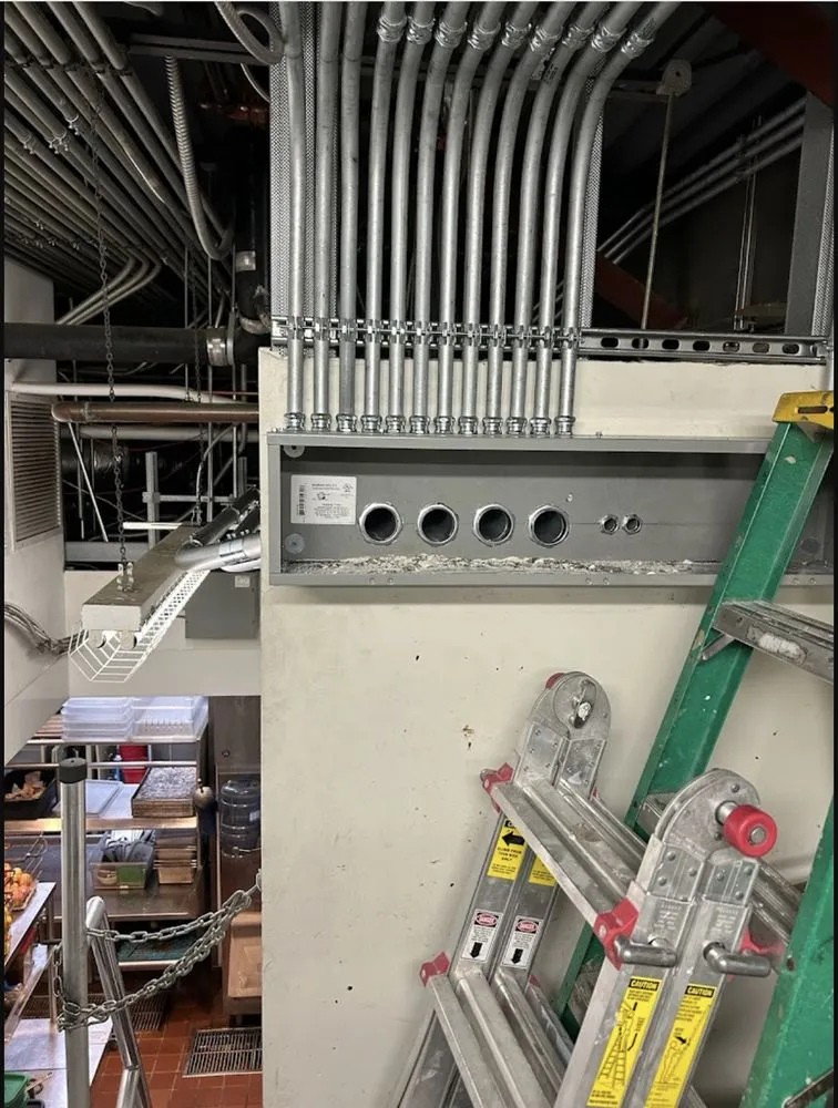 Trusted electrical repair experts serving Lee's Summit, MO - Smooth Electric
