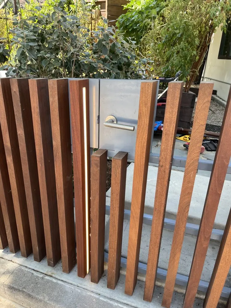 Slide of Smooth Wave Electric