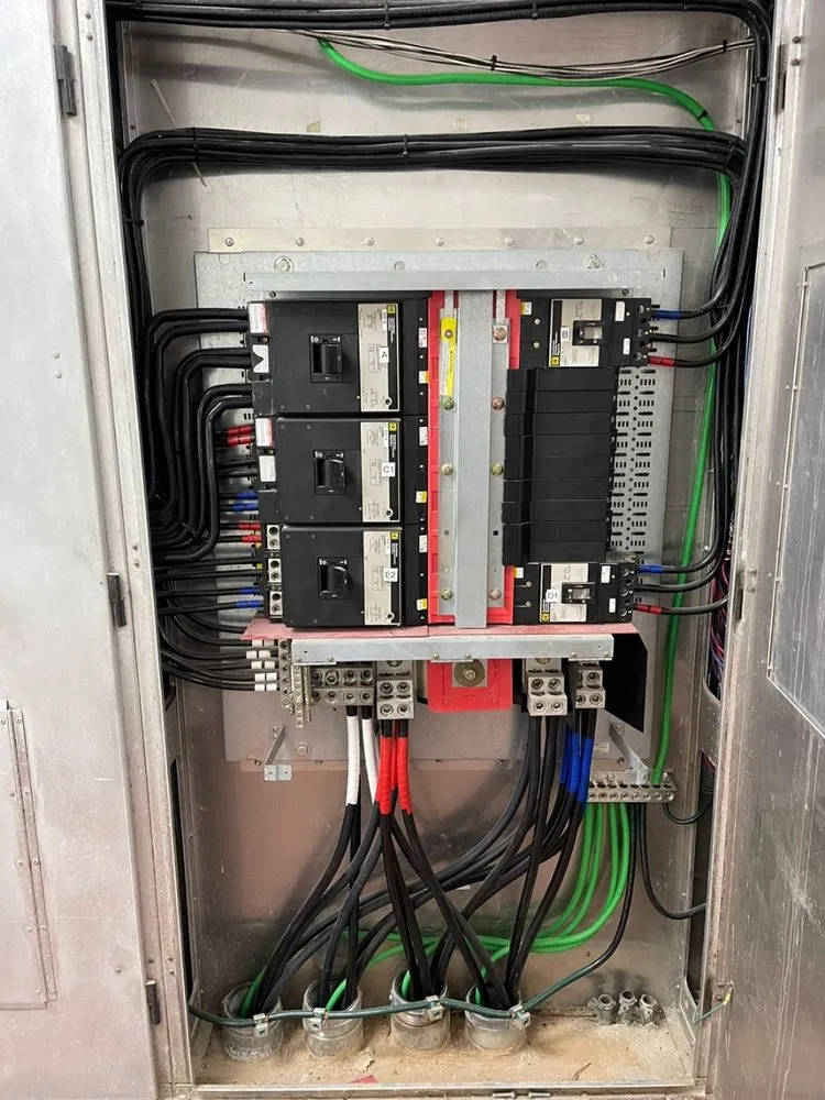 Slide of SMW Electric Services