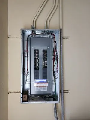 SMW Electric Services Logo