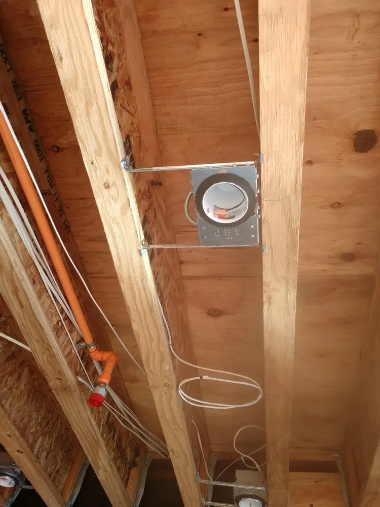 Slide of Smylie Electric