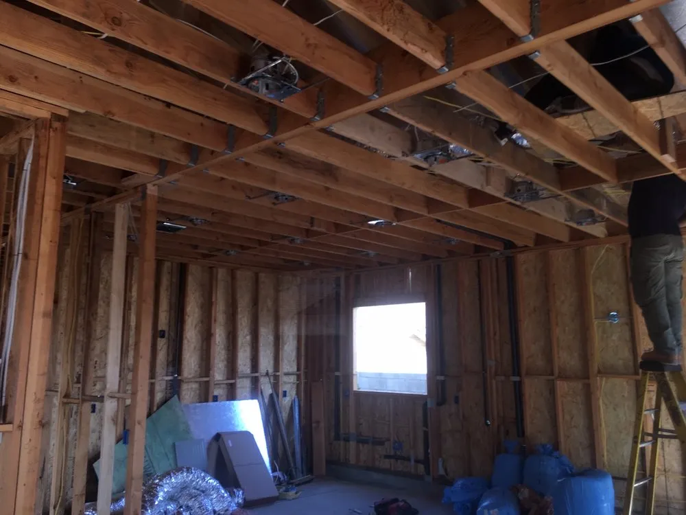 Slide of SNA Electric