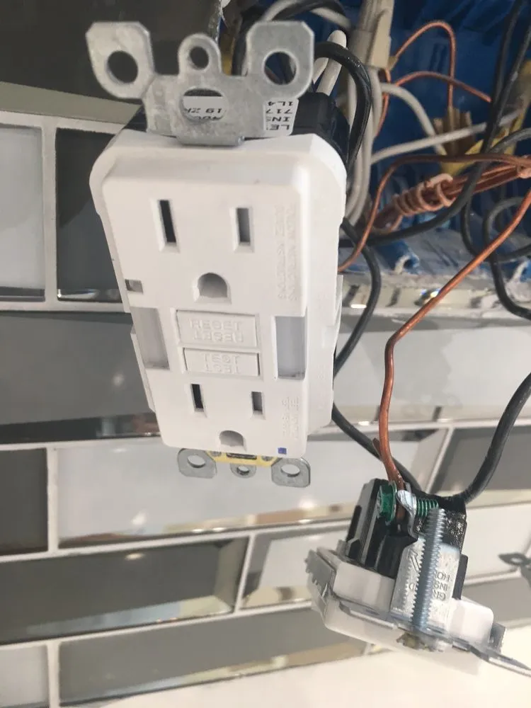 Slide of SNA Electric