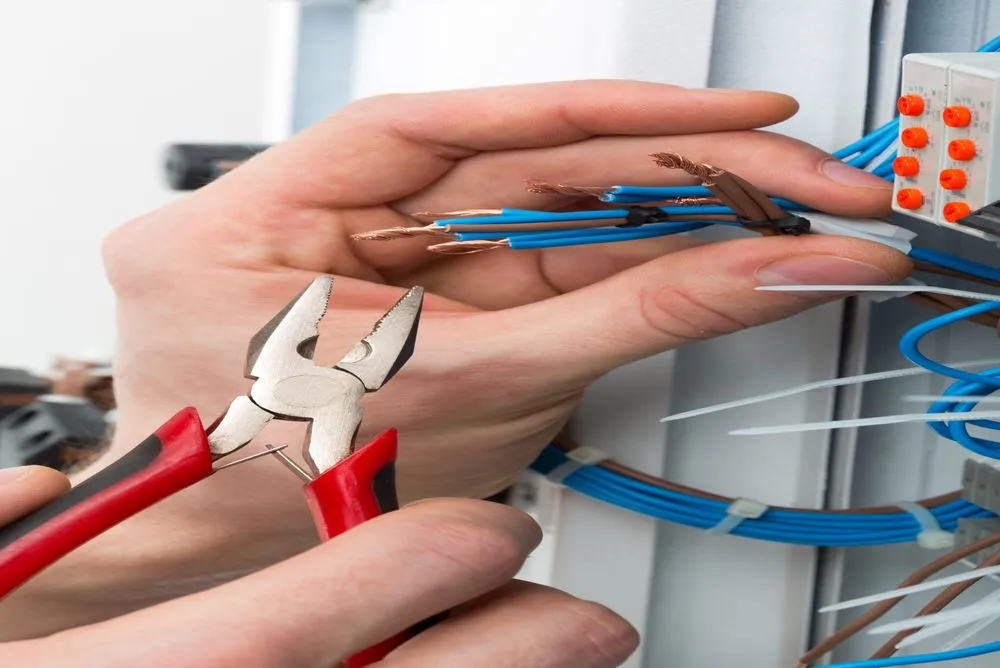 Emergency electrical repair experts serving Darlington, MD - Snapper Electric