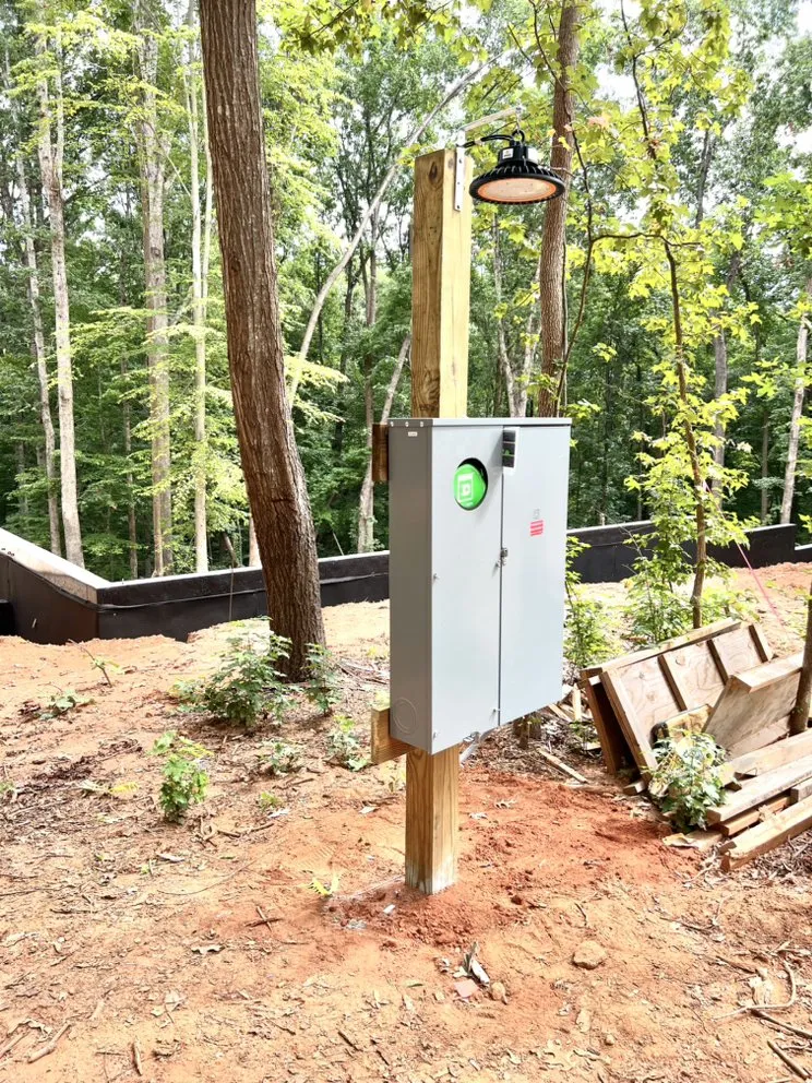 Slide of Snellings Electric