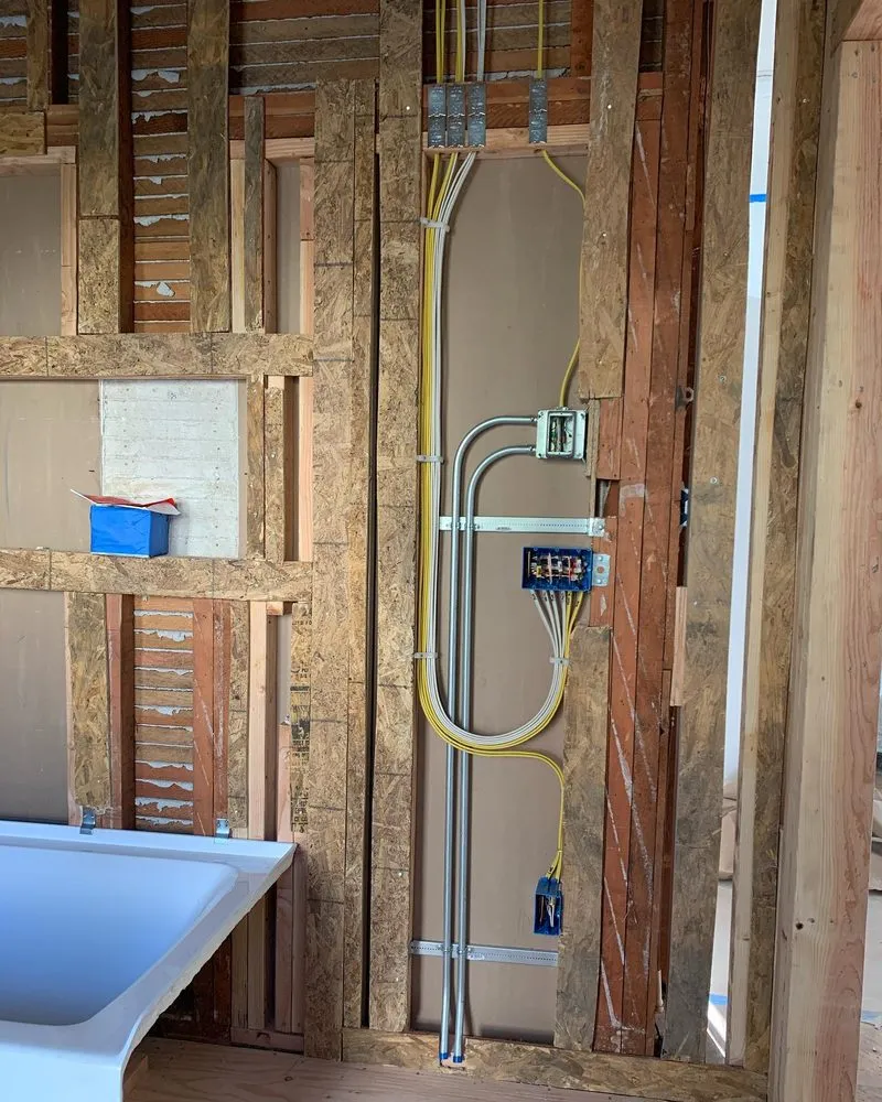 Emergency circuit breaker repair service in , - Snowbrush Electric