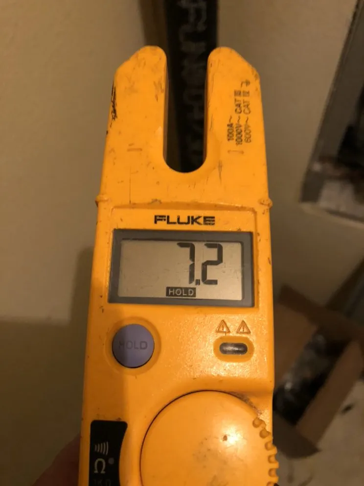 Slide of So Cal Electric & Lighting