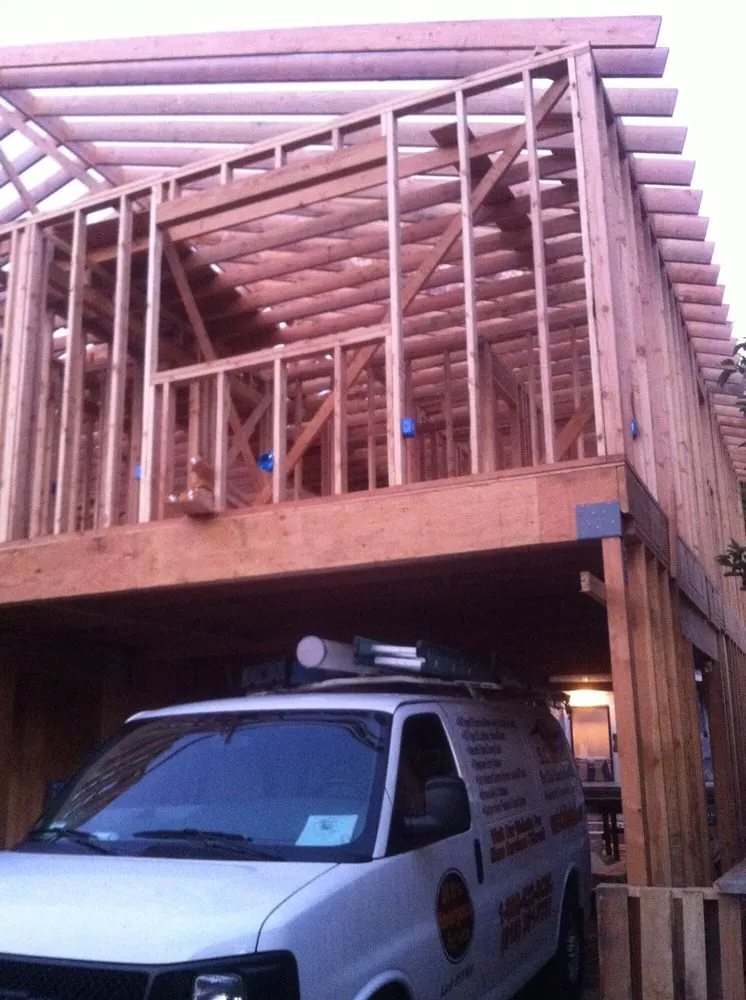 Slide of So Cal Electrical