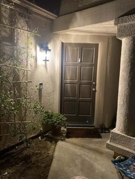 Affordable emergency electrical service in ,  by So Cal Pacific Electrical & Lighting