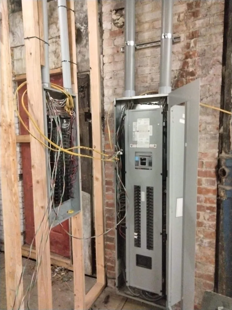 Slide of Sol-Tricity