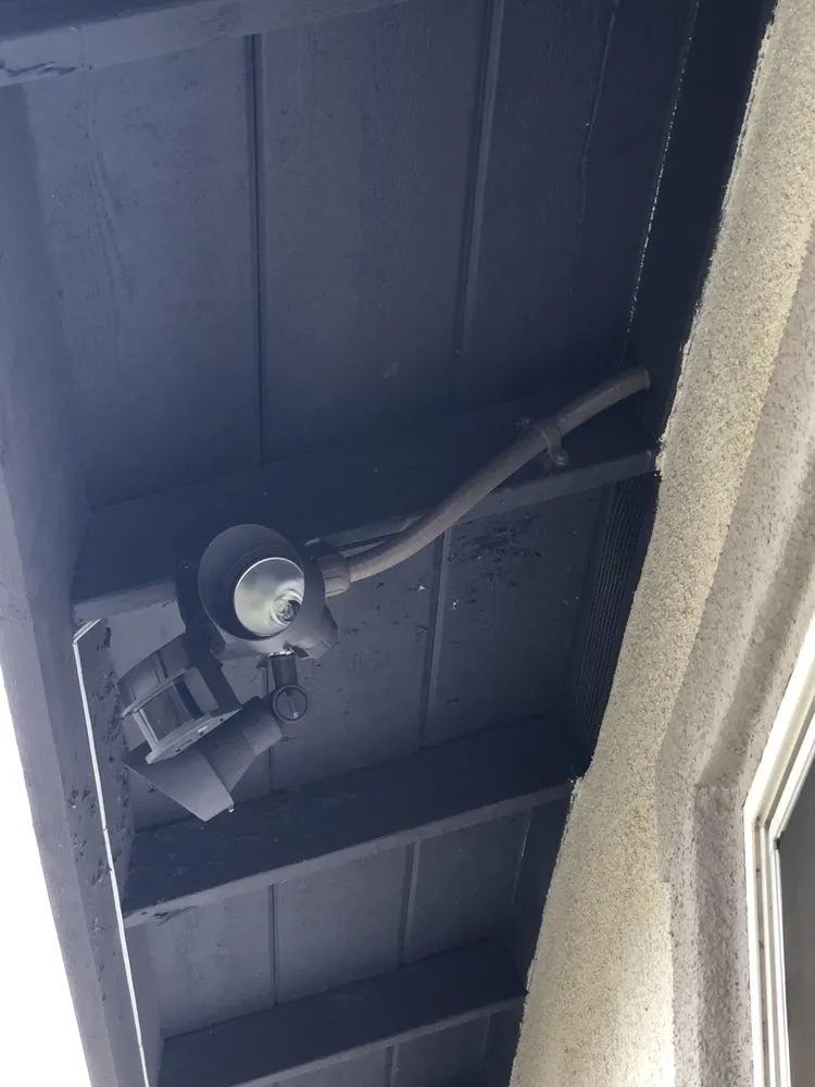 Slide of Solano Electric