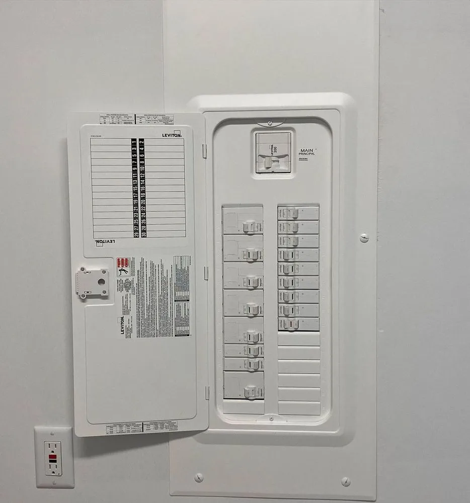 Slide of Solar 24 Hour Electrician