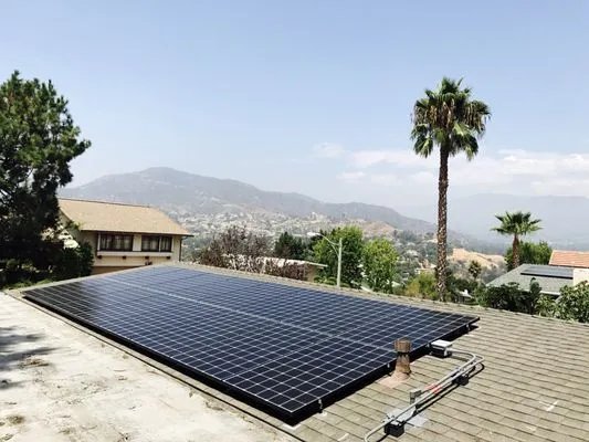 Solar Avalanche Logo