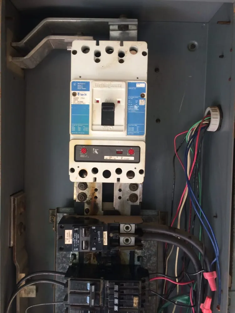 Slide of Solar Electric Pros