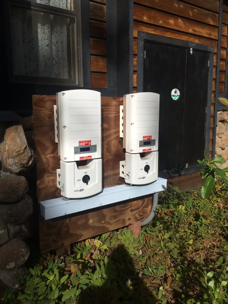 Slide of Solar Electric Pros