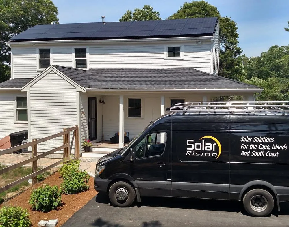 Expert outlet and switch repair in Mashpee, MA by Solar Rising