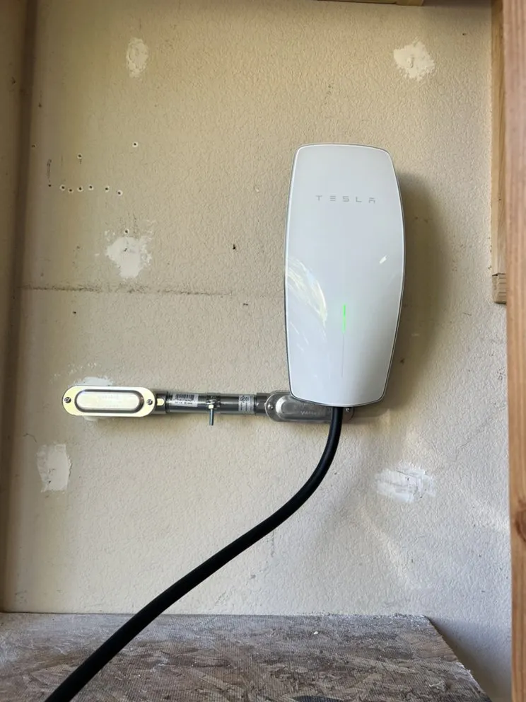 Expert panel upgrade service in Hilltop Mall, CA - Solar Solutions