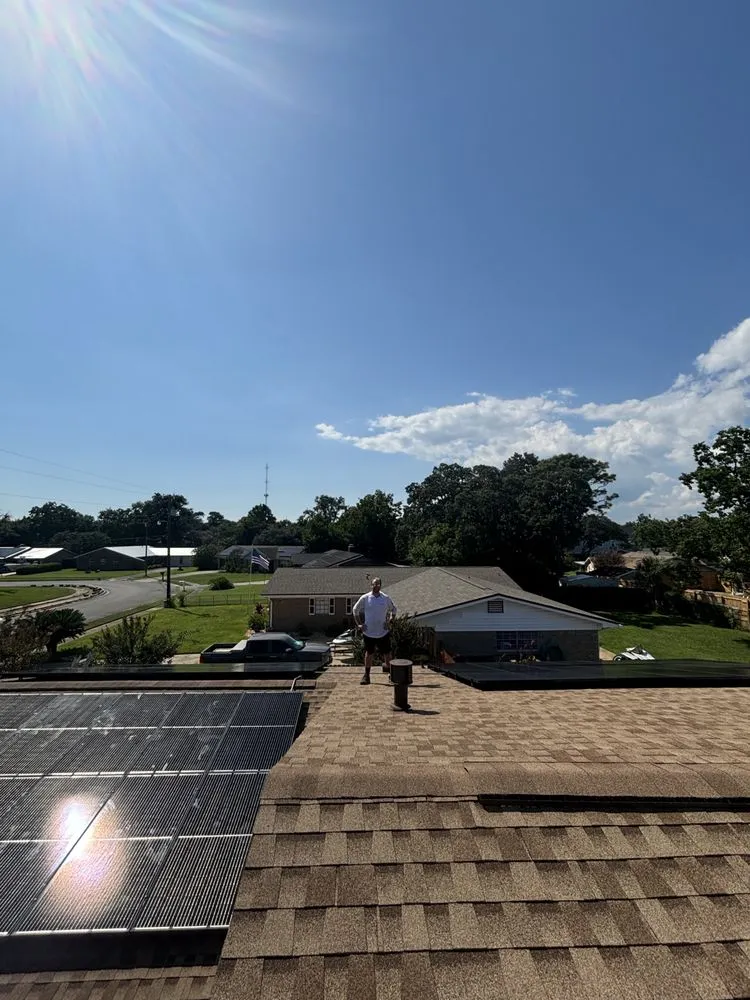 Slide of SolarFix Solutions