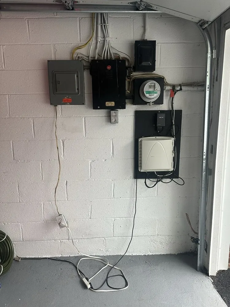 Slide of Solaris Electrical