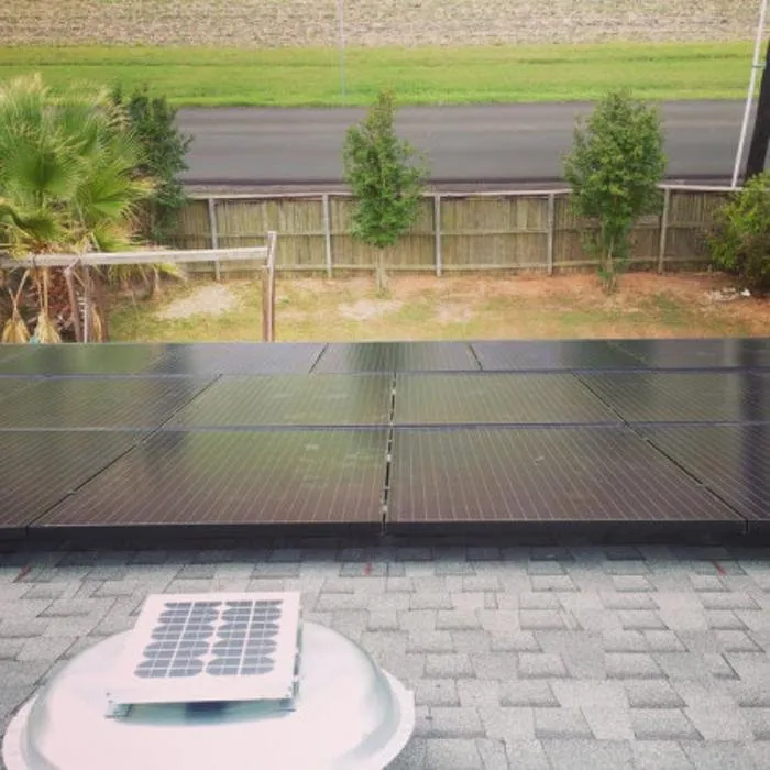 Slide of Soleil Energy Solutions