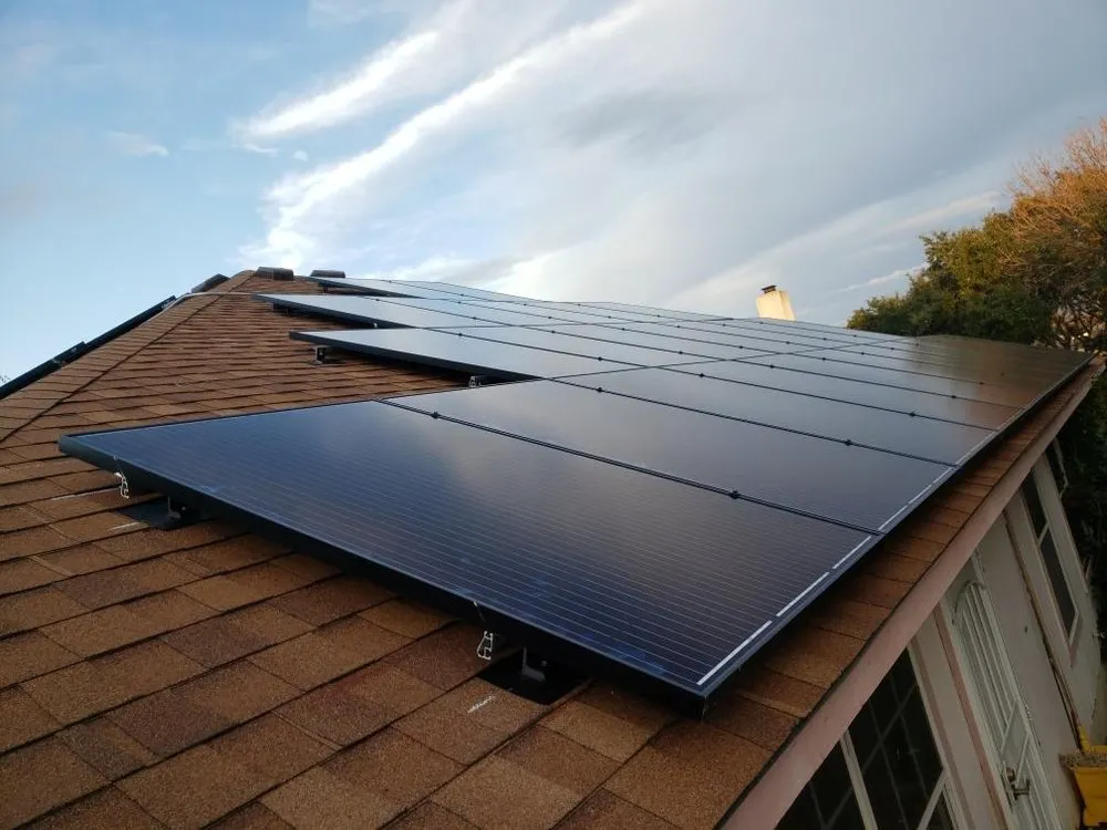 Slide of Soleil Energy Solutions