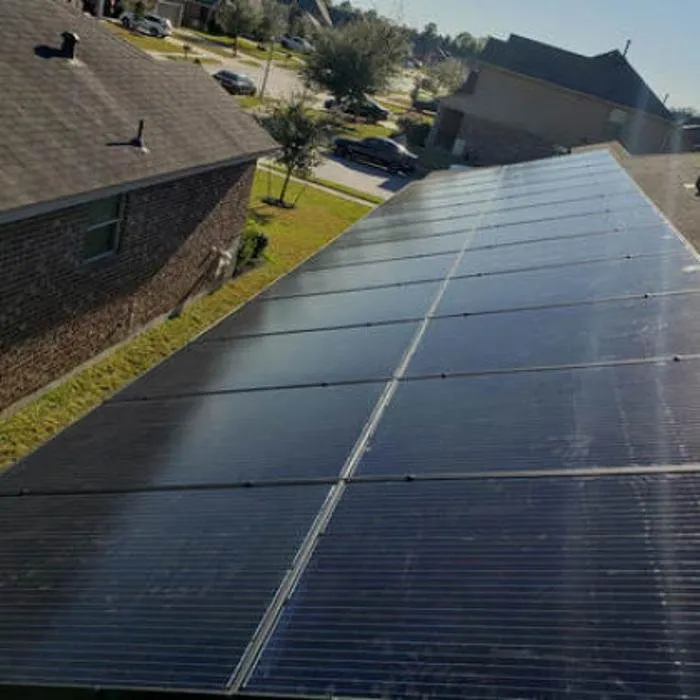 Slide of Soleil Energy Solutions