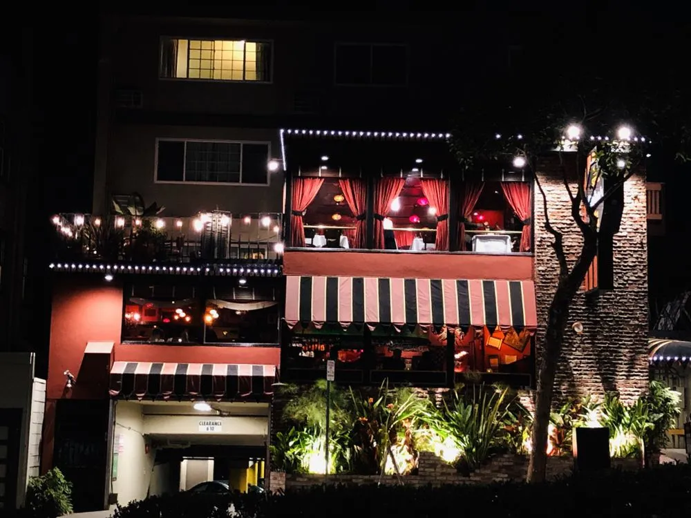 Slide of Solinsky Lighting & Electric