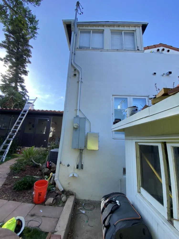 Slide of Solion Energy