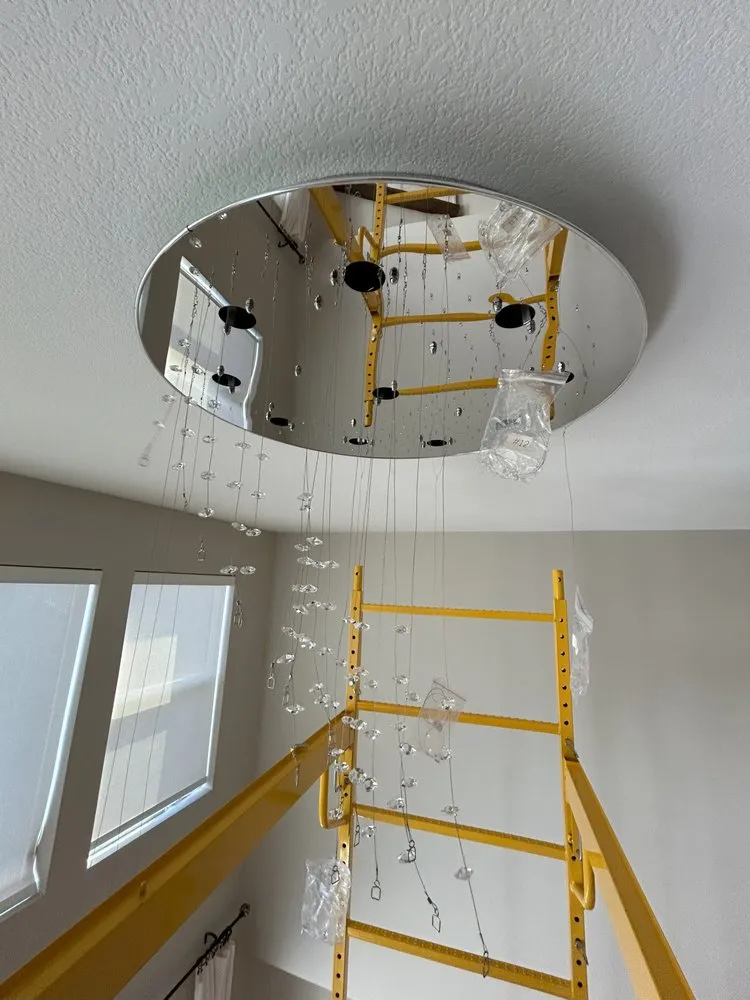 Slide of Solir Electric