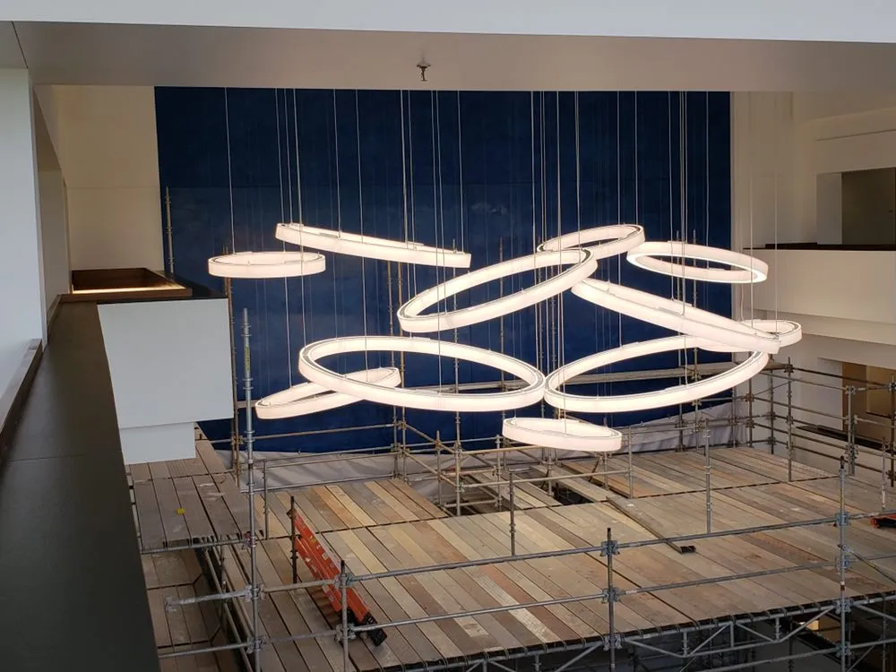 Slide of Solis Electric