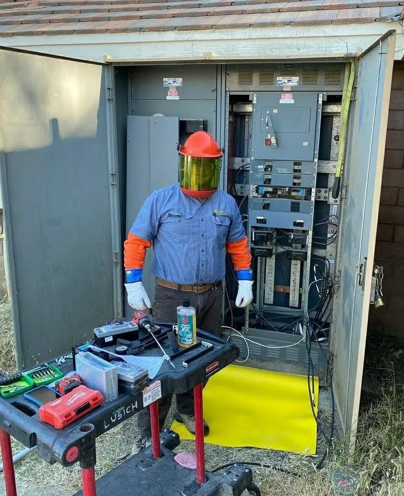 Slide of Solomon Electric and Data