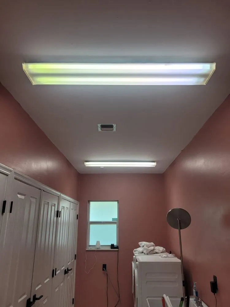 Slide of Solomon Electric