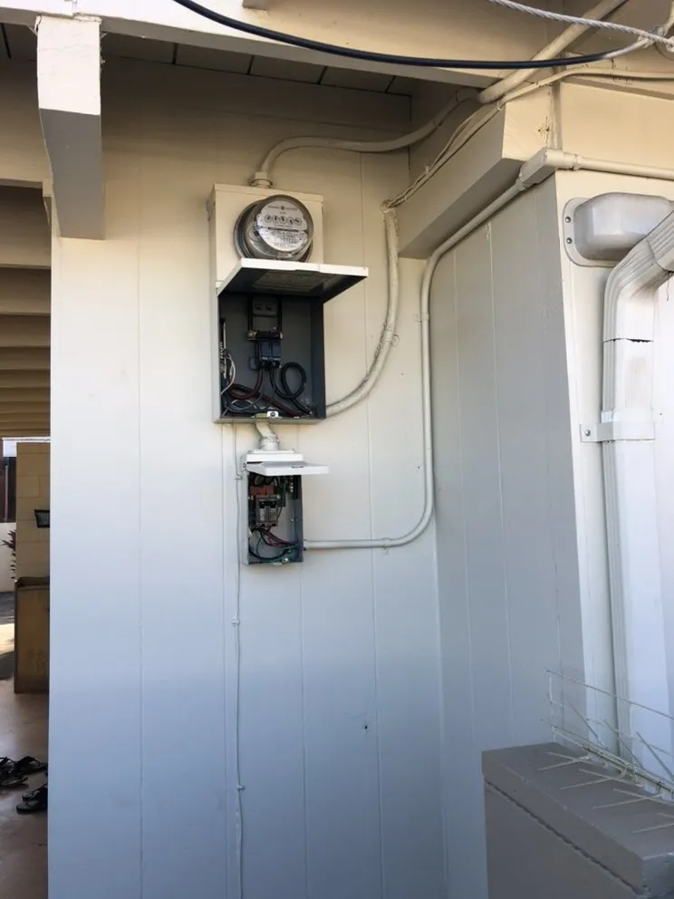 Slide of Solomon Electric Services