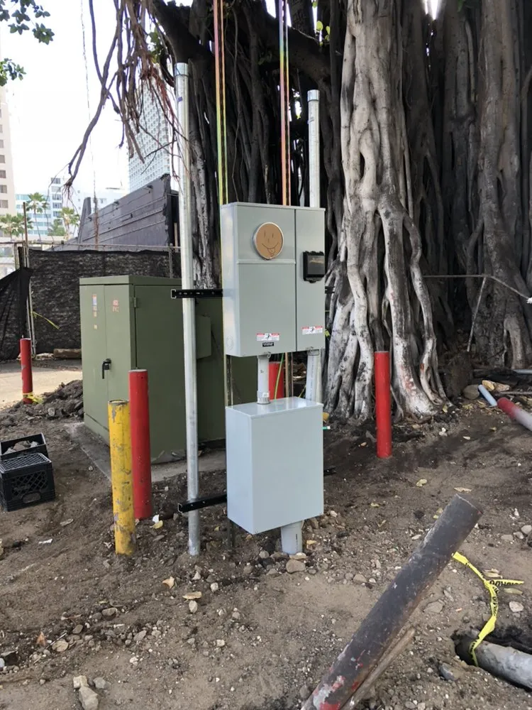 Slide of Solomon Electric Services