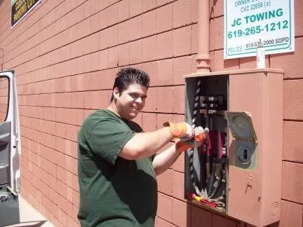 Slide of Solomon Electrical Services