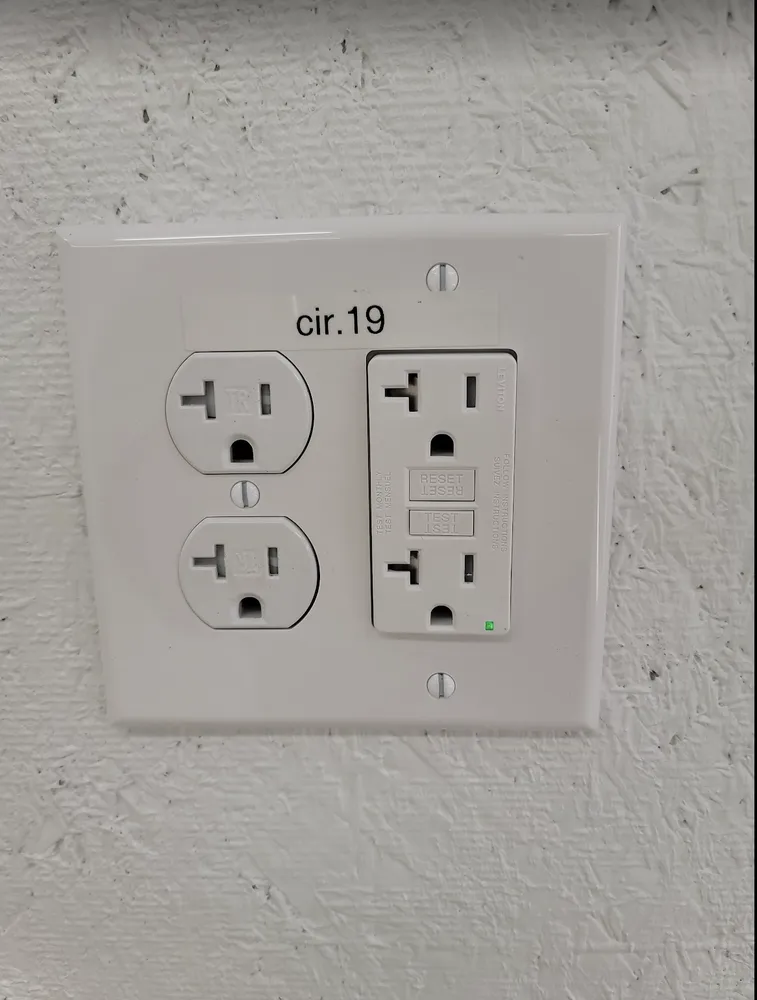 Affordable electrical service for homes in electrical repair,  by 