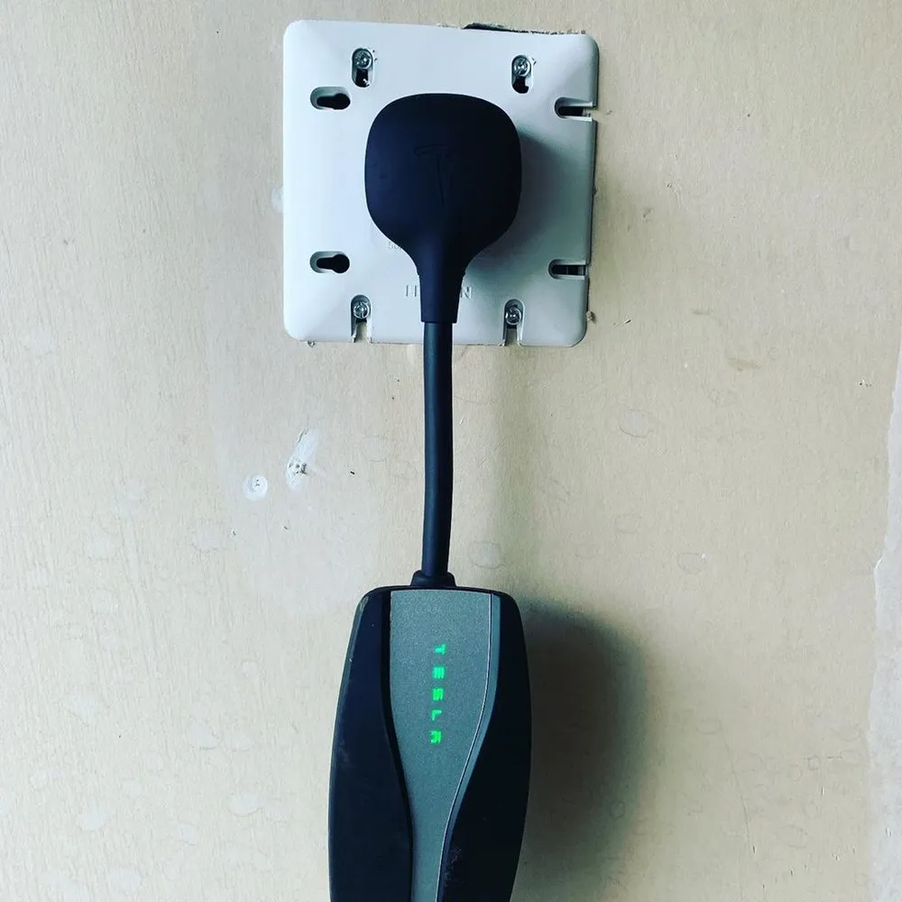 Slide of Somerville Electrical