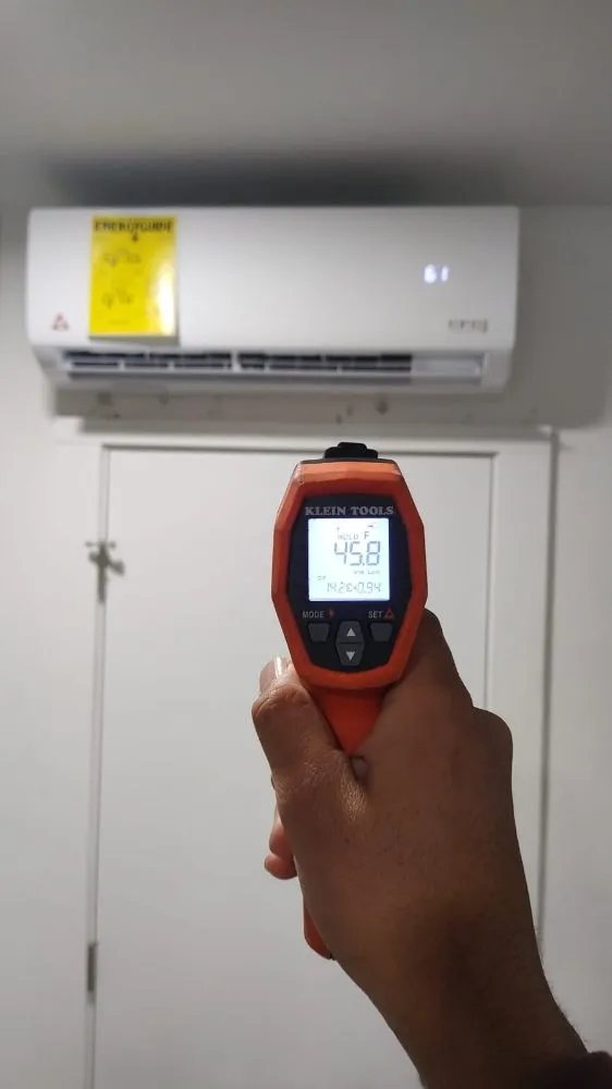 Professional electrician providing lighting installation in , 