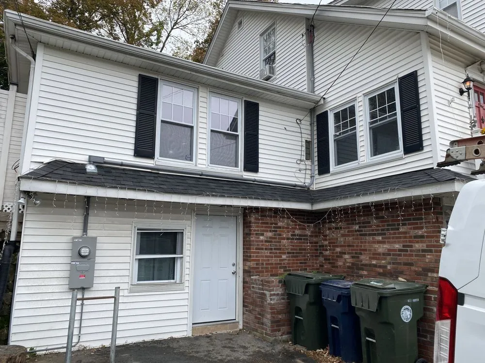 Slide of Sonny Torres Electrician