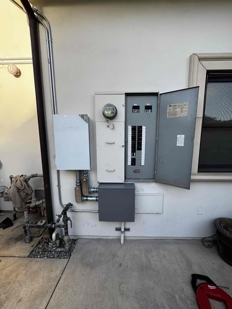 Slide of SONPOWER Energy