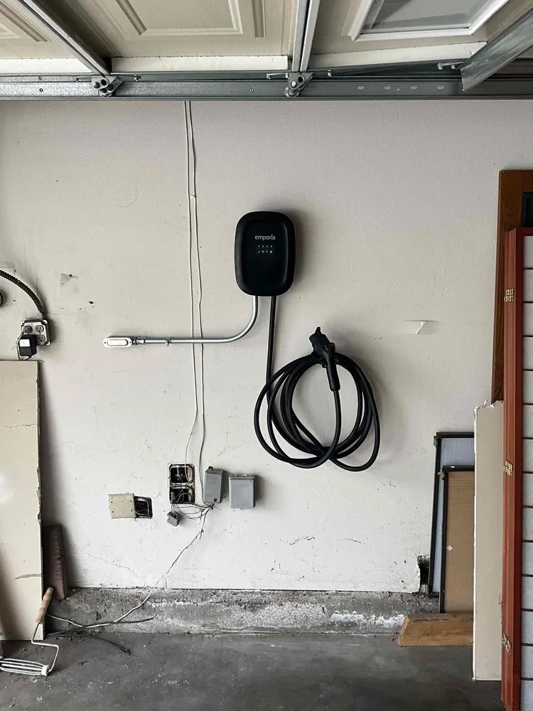 Certified circuit breaker repair in ,  by SONPOWER Energy