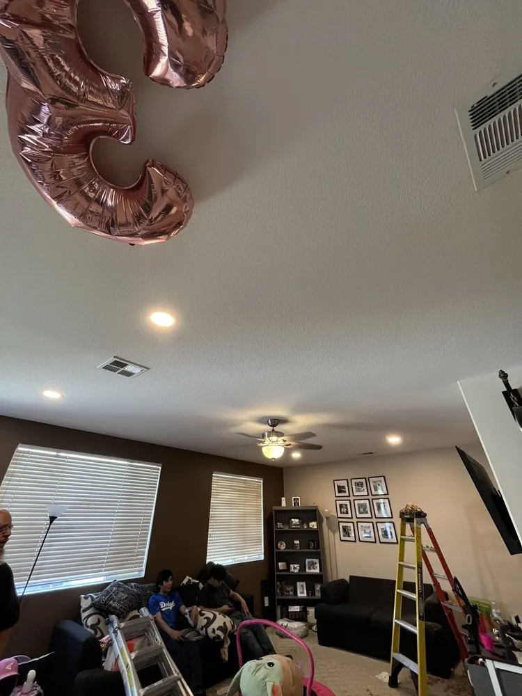 Slide of Soria Services