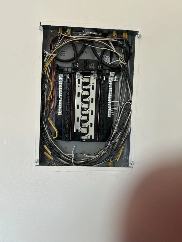 Slide of Sos Electric La