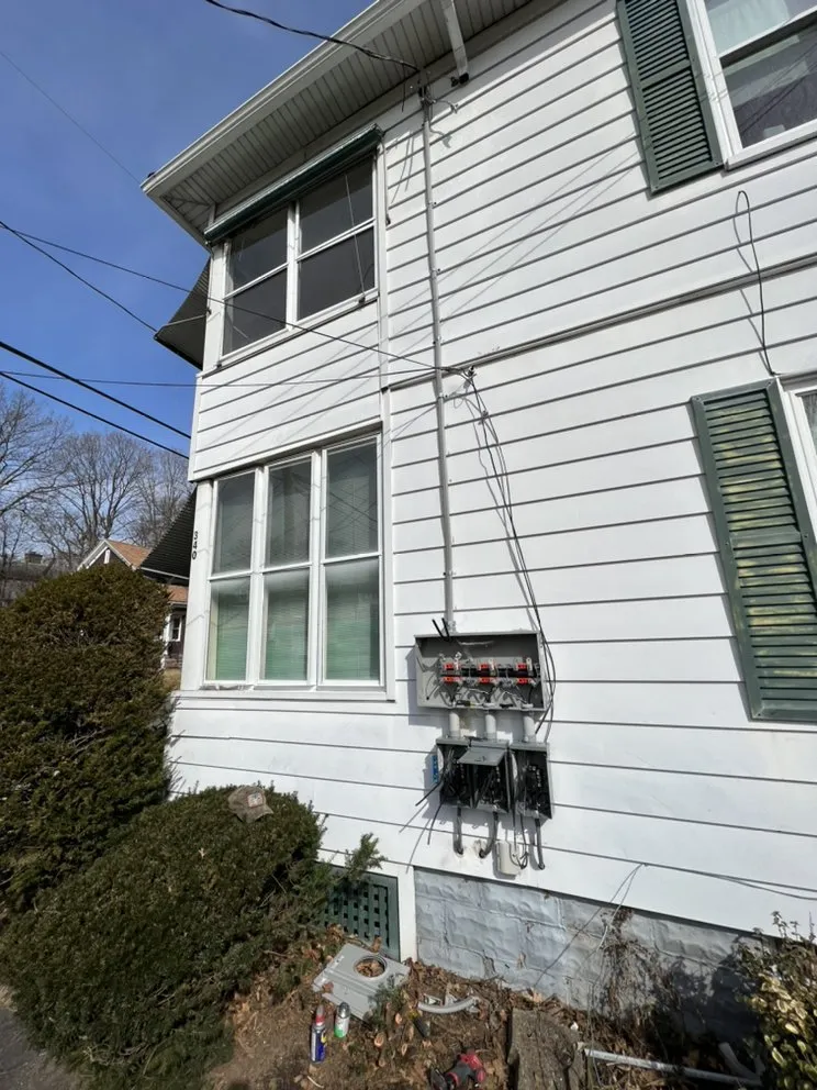 Slide of SOS Electric