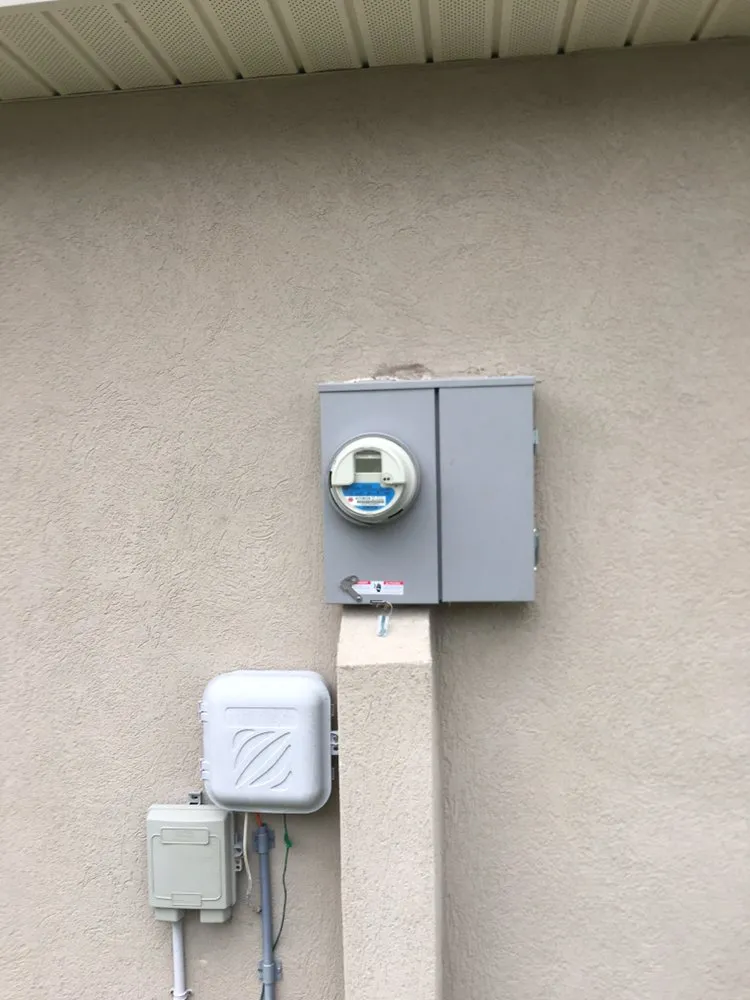 Slide of SOS Electric