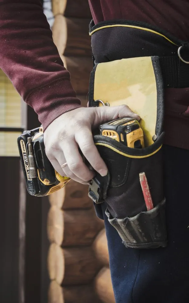 Reliable electrician providing lighting installation in California, KY - SOS Removal & Hauling