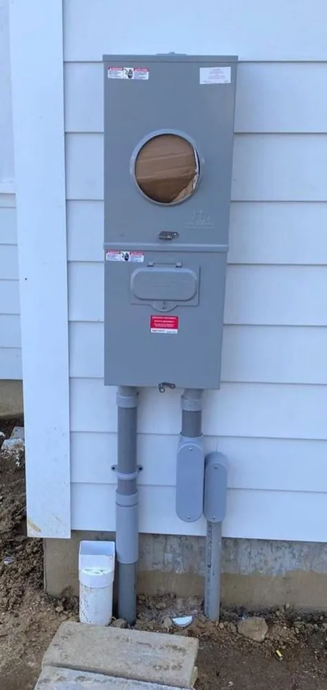 Slide of Sosa Electric