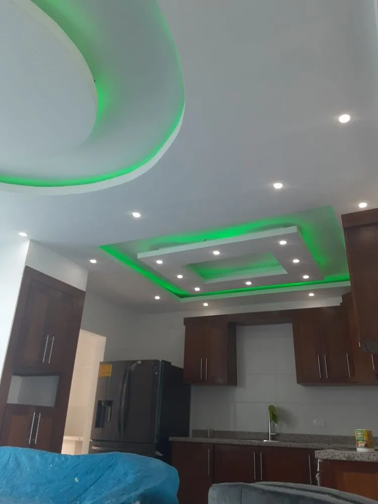 Slide of Sosa Electric