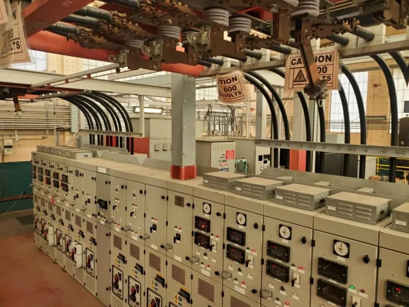 Slide of Sosa Electric