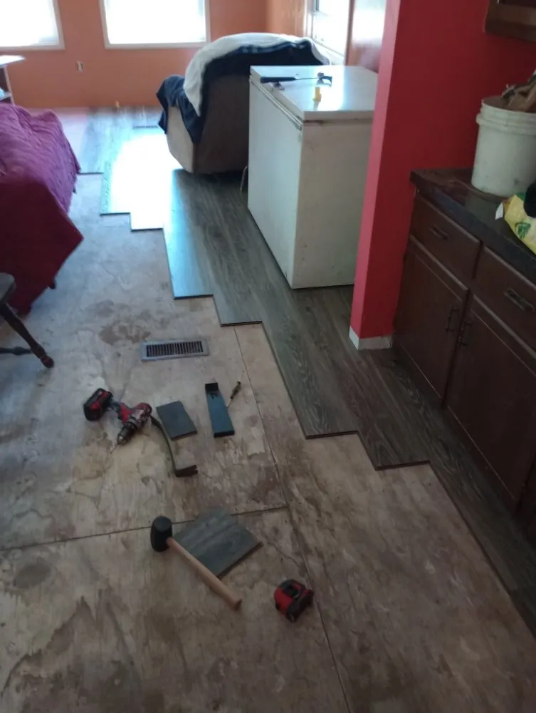 Licensed electrical repair service in Andover, OH - Sostakowski's Home Renovations